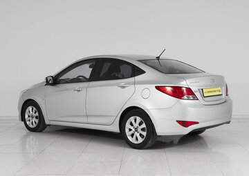 Hyundai Solaris Вид 4