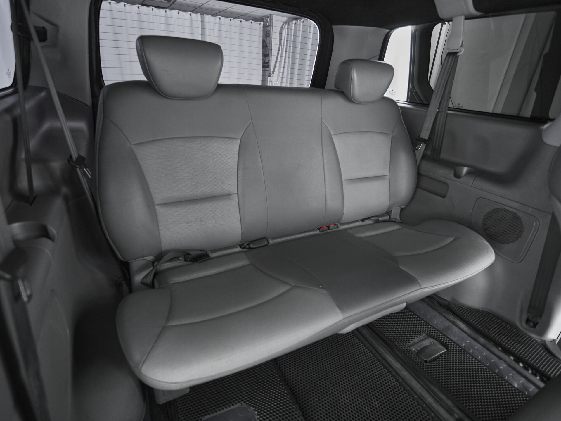 Hyundai H-1