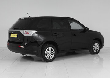 Mitsubishi Outlander Вид 4