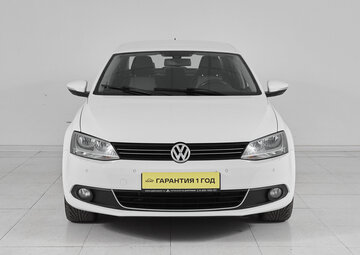 Volkswagen Jetta Вид 2