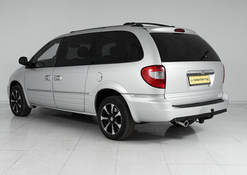 Chrysler Town & Country Вид 4