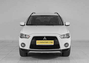 Mitsubishi Outlander Вид 2