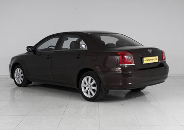 Toyota Avensis Вид 4