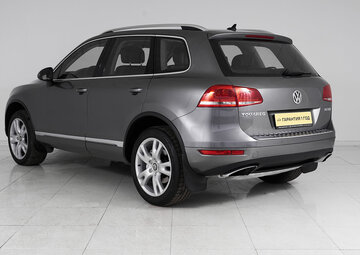 Volkswagen Touareg Вид 4