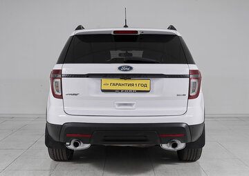 Ford Explorer Вид 5