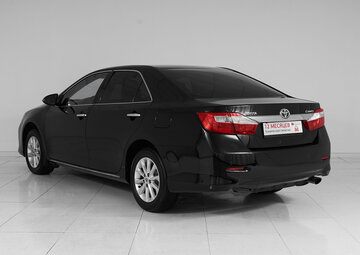 Toyota Camry Вид 4