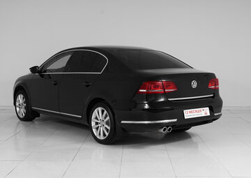 Volkswagen Passat Вид 4