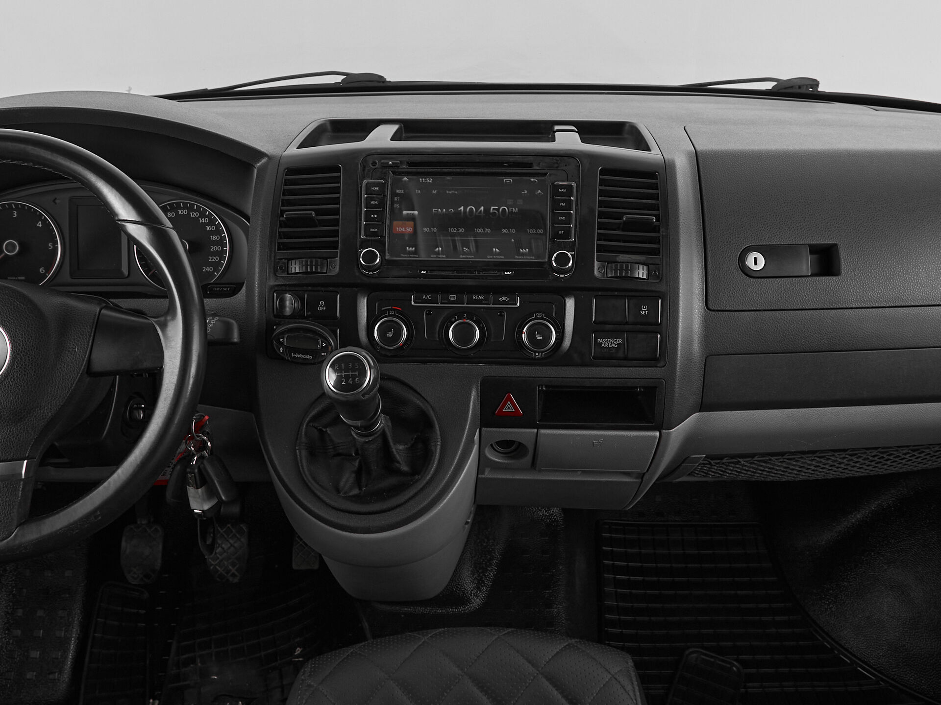 Volkswagen Caravelle