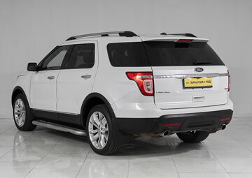 Ford Explorer Вид 4