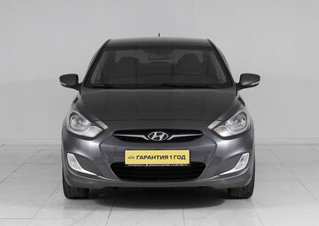 Hyundai Solaris Вид 2