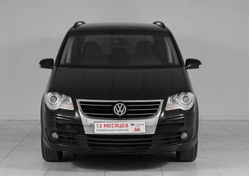 Volkswagen Touran Вид 2