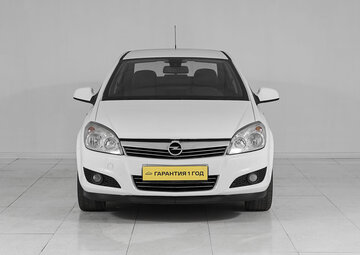 Opel Astra Вид 2