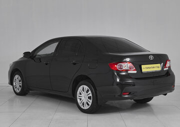 Toyota Corolla Вид 4