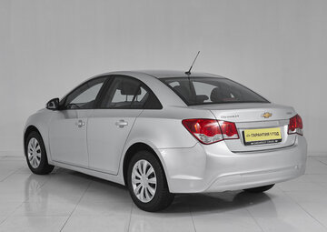 Chevrolet Cruze Вид 3