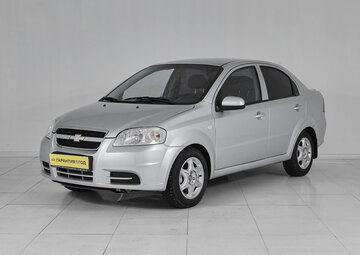 Chevrolet Aveo Вид 1