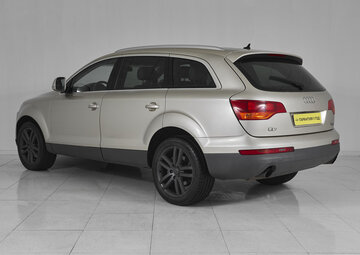 Audi Q7 Вид 4