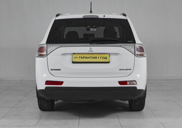 Mitsubishi Outlander Вид 5