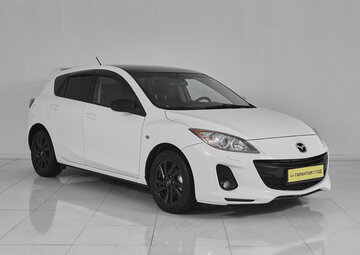 Mazda 3 Вид 3