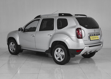 Renault Duster Вид 4