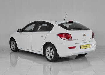 Chevrolet Cruze Вид 4