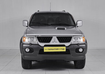 Mitsubishi Pajero Sport Вид 2