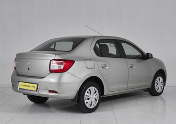 Renault Logan Вид 4