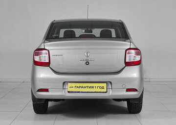 Renault Logan Вид 5