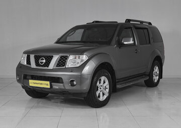 Nissan Pathfinder Вид 1
