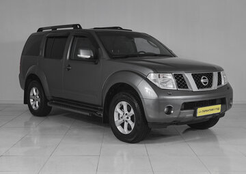 Nissan Pathfinder Вид 3