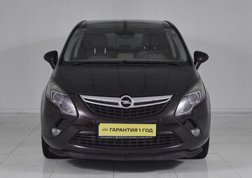 Opel Zafira Вид 2