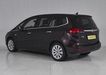 Opel Zafira Вид 4