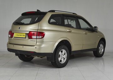 Ssangyong Kyron Вид 4