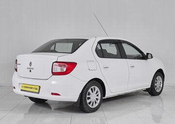 Renault Logan Вид 4