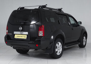 Nissan Pathfinder Вид 4