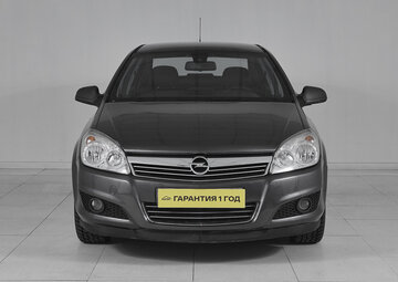 Opel Astra Вид 2