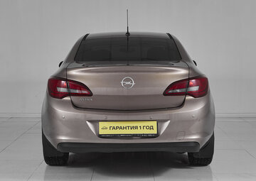 Opel Astra Вид 5