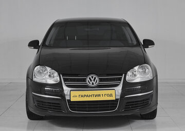 Volkswagen Jetta Вид 2