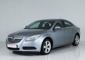 Opel Insignia Вид 1