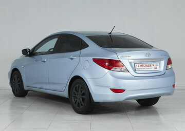 Hyundai Solaris Вид 4