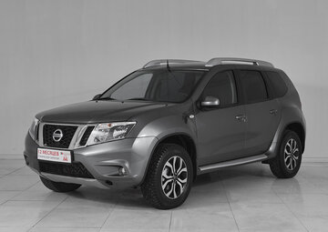Nissan Terrano Вид 1