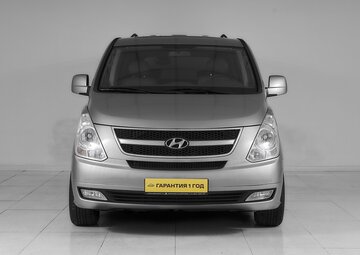 Hyundai Grand Starex Вид 2