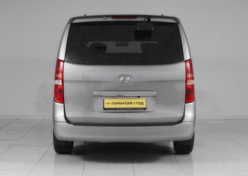 Hyundai Grand Starex Вид 5