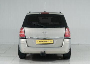 Opel Zafira Вид 5