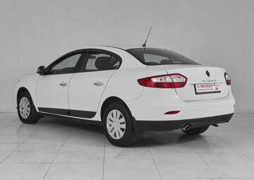 Renault Fluence Вид 4