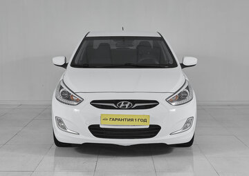 Hyundai Solaris Вид 2