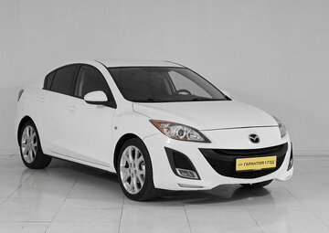 Mazda 3 Вид 3