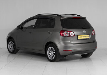 Volkswagen Golf Plus Вид 4