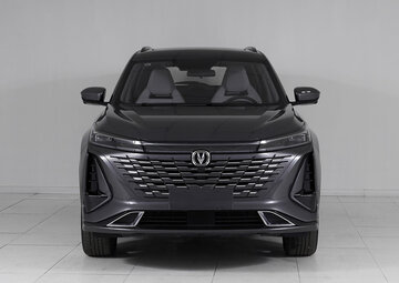 Changan CS75PLUS Вид 2