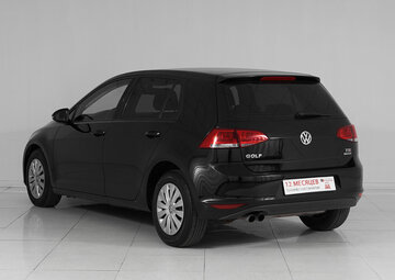Volkswagen Golf Вид 4