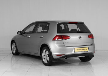 Volkswagen Golf Вид 4